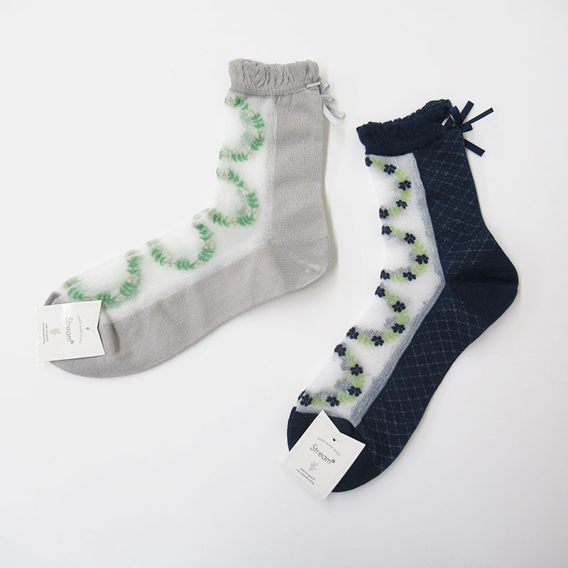 STREAM リース柄シアークルーソックス